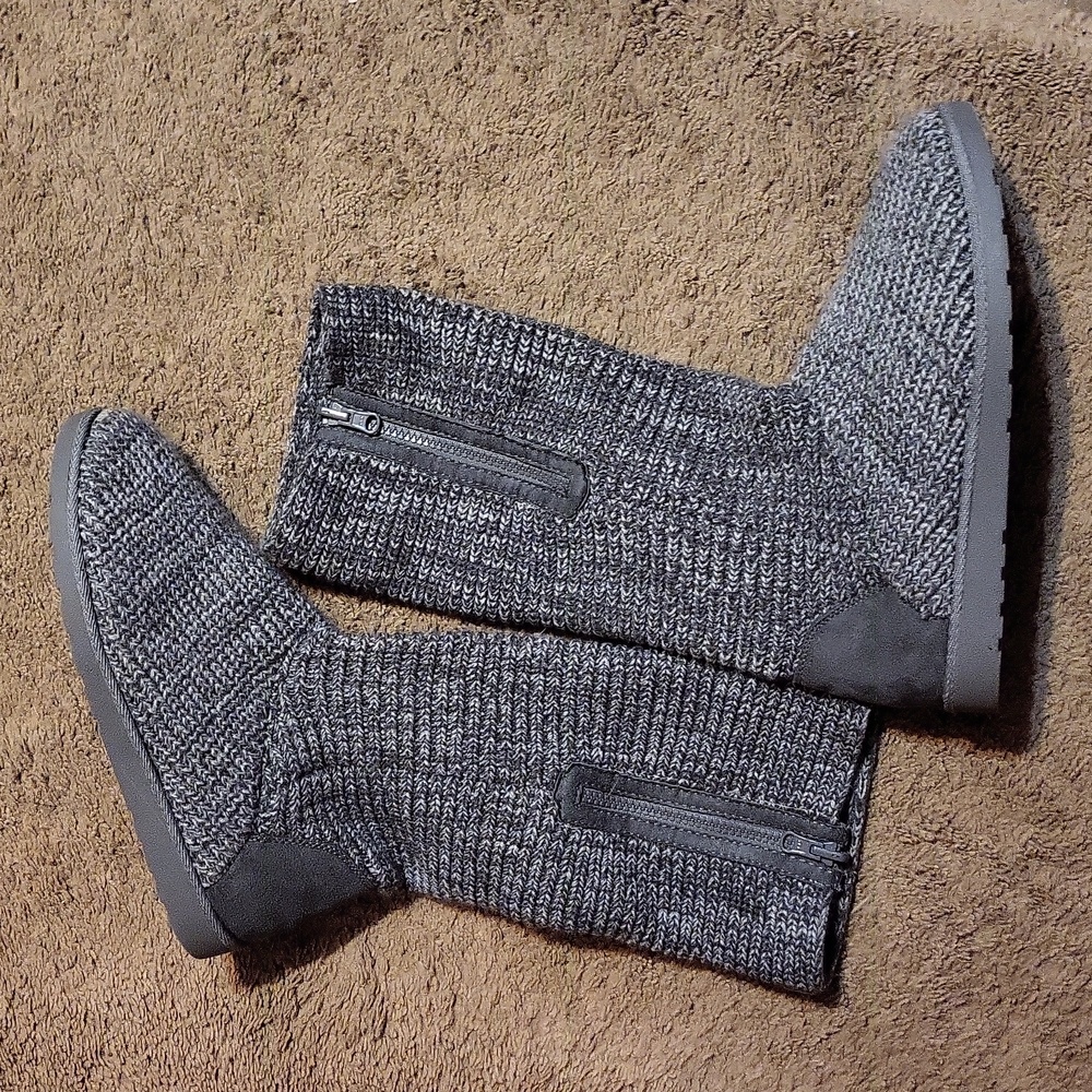 Kohl's Boot Slippers - Picture 3 of 5